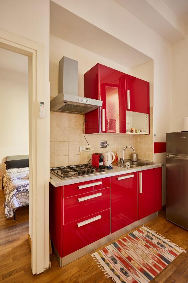 Silent And Cosy Apartment Free Netflix And Disney Plus Болонья Екстер'єр фото